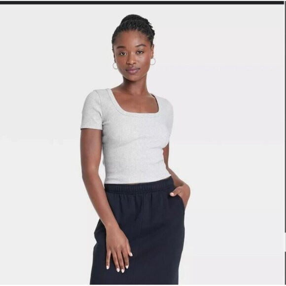 Universal Thread Tops - Universal Thread Women's Ribbed Shrunken Short Sleeve Scoop Neck Tee Gray XL